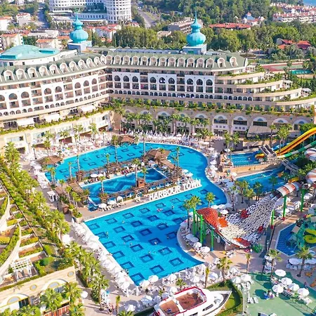 Crystal Sunset Luxury & 5* Side