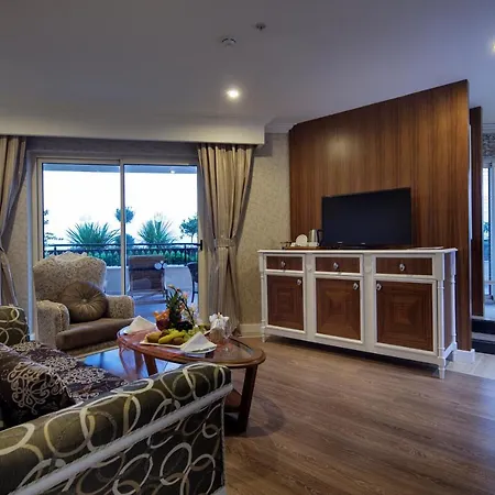 Crystal Sunset Luxury & 5* Side